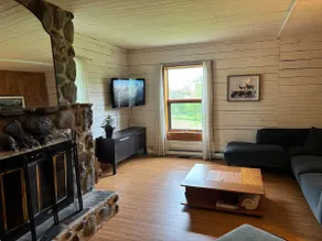 Nature & Adventure Chalet - Image 4