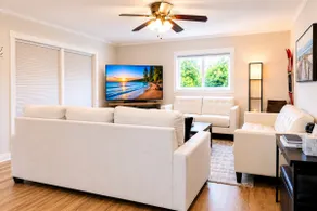 Crooked Lake Waterfront Condo: Beach+2 Kayaks+Dock - Image 3