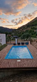 The Valley Cottage - Image 2