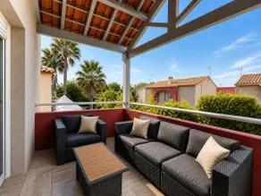 Chic Getaway • Elegant duplex between sea and city - Image 5