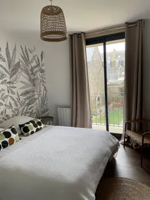 City center apartment with terrace at the foot of the cathedral. - Image 2