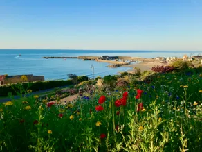 Lyme Regis renovated seaside flat - Image 2