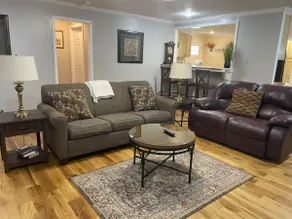 Pat's Farm House - Image 3