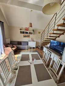 Pleasant environment close to the castle! - Image 2