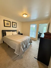 Furnished Two-Bedroom Mountain View Suite - Image 5