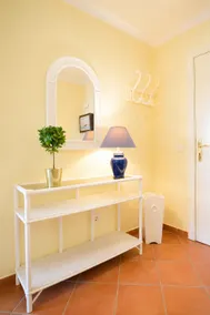 GreenDay - Apartment with Pool in La Quinta - Image 2