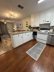 Unit 9 condo directly across AU Campus - Image 5