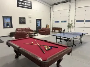 Pickleball, Hot Tub, Game Room, Espresso, Fire pit - Image 3