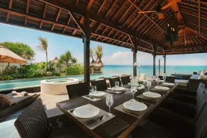 Villa Rosita Oceanfront Villa with Private Chef in Bali - Image 2