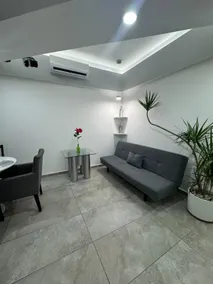 Luxury seaside suite - Image 3