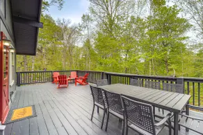 'Bear Crossing Chalet:' Beech Mountain Family Home - Image 2