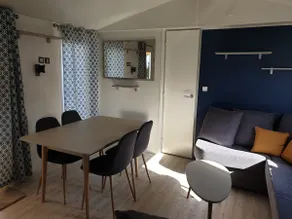3-bedroom mobile home / Wi-Fi included / Beachfront campsite - Image 3