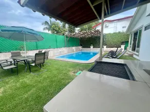 Villa Nido Lomas de Cocoyoc Private Pool & Garden - Image 2