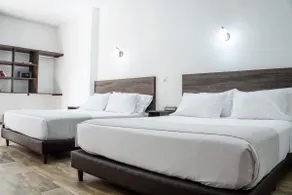Mindo Family Suite with balcony - Image 2
