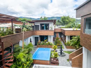Mindo Family Suite with balcony - Image 4