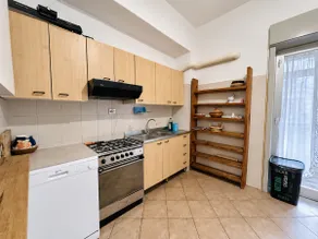 Lovely apartment in quiet city center of Giarre - Image 4