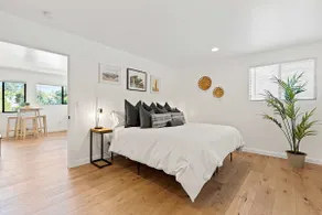 Manresa Surf House 1 bed upstairs unit #4 - Image 4