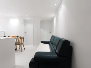 Home Away From Home #101 [Emma House] - Image 3