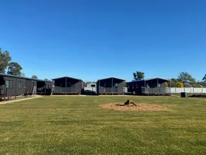 Private Cabin near the Murrumbidgee River - Image 4