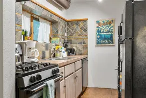 New Listing! Cozy Studio | Walk to Downtown Bend - Image 4