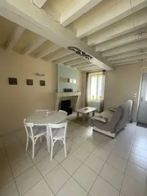 Small House in the heart of the castles - Image 3