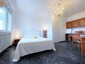 Exquisite Suite 3 - Image 2