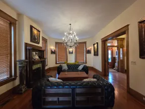 Large Victorian Mini Mansion - Image 5
