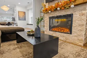 Downtown 2 kitchens, Sleeps 16, 3 min from Mercedes Benz Stadium - Image 5