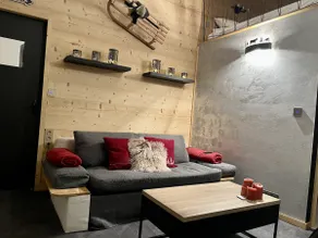 Morzine Ski Apartment - Image 2