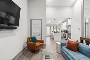 Luxe Bungalow in Downtown Decatur / 2BD 2 BA - Image 4