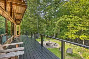 Chic midcentury retreat | outdoor shower + bath - Image 3