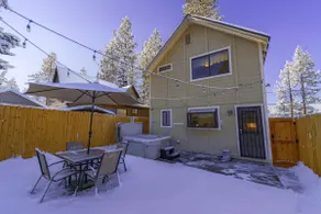 Cedarwood | By slopes+Fenced Yard+Hot Tub+Cable TV - Image 2