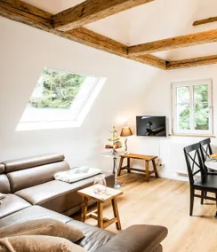 Treetop apartment in a dream location on the edge of the forest - Image 4
