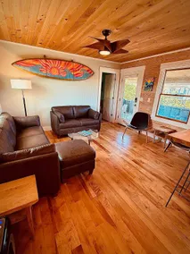 2 bed/2 bath/hot tub/Oceanside/King/Queen/ - Image 2