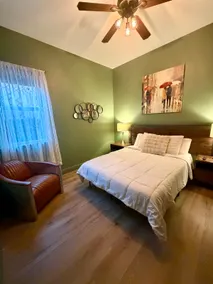 Suite #1 Full Private Apartment - Newly Renovated - Image 2