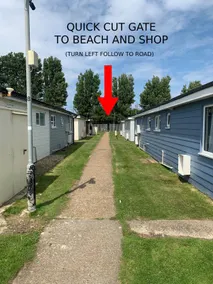 Camber Sands Holiday Pk - Lovely 2 Bedroom Chalet - Image 5