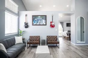 Luxury by the strip 5 star home close to LVB and airport. Great family home. - Image 4