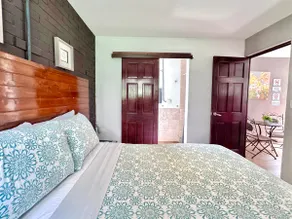 Compact Loft Zona 15 | Quick Stay cerca a Cayalá - Image 5