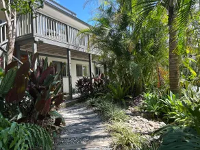 Crescent Beach Studio - Image 2