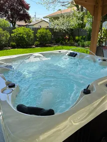 Couple's or Family fun- With outdoor Hot Tub! - Image 2