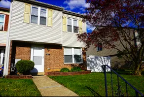 Spectacular Townhouse very close- Parx Casino - Image 2