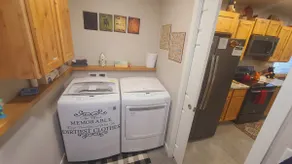 Waffle Cottage • Heated Floor • HotTub • Breakfast - Image 5