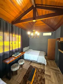 Miniluxo dos Lagos 1 Country Chalet - Image 3