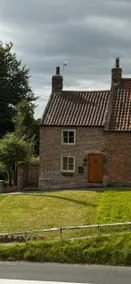 The Shepherds Cottage, Stillington, York - Image 2