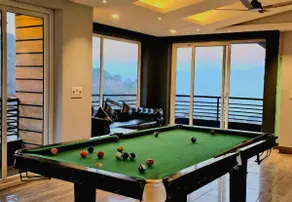 Majestic Pines || Mesmerising Hill View Full Villa - Image 3