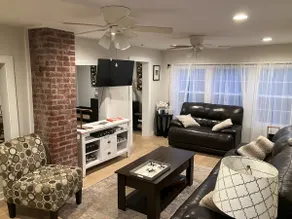 Chatham on the Creek. Pet friendly. F Trump - Image 3
