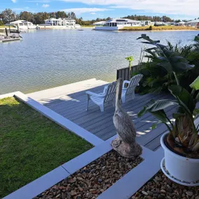 Studio 21 Waterfront - Image 4