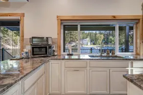 Rivers End Cabin on Flathead Lake, Walk To Bigfork - Image 5