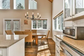4BED/2BATH/Jacuzzi Family Lakeside Cottage - Image 4