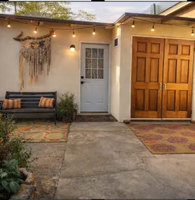 Boho Garden Studio (w/ Chickens) - Near Universal - Image 2
